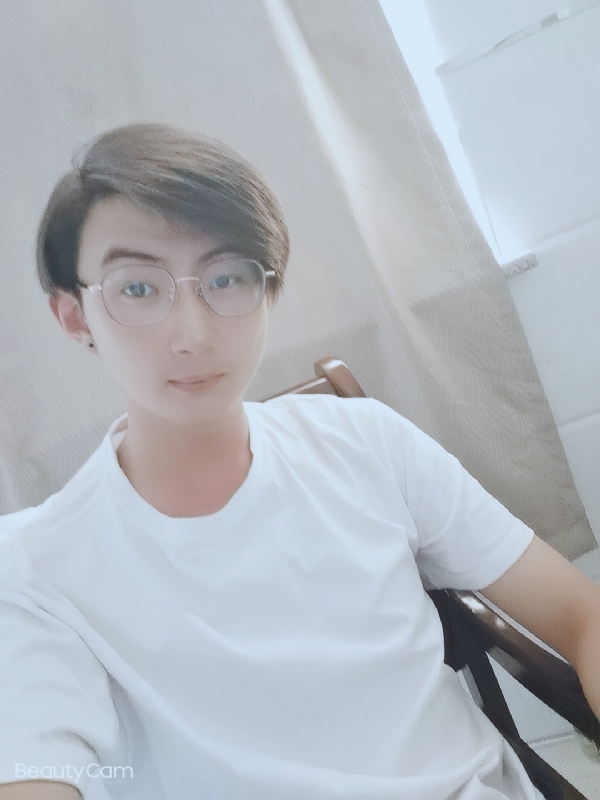 漠然的第八张照片--凌源上门女婿服务网